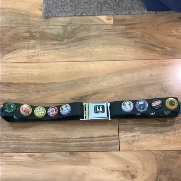 Vintage Bottle Cap Belt Disney Littlearth - Picture 2 of 9